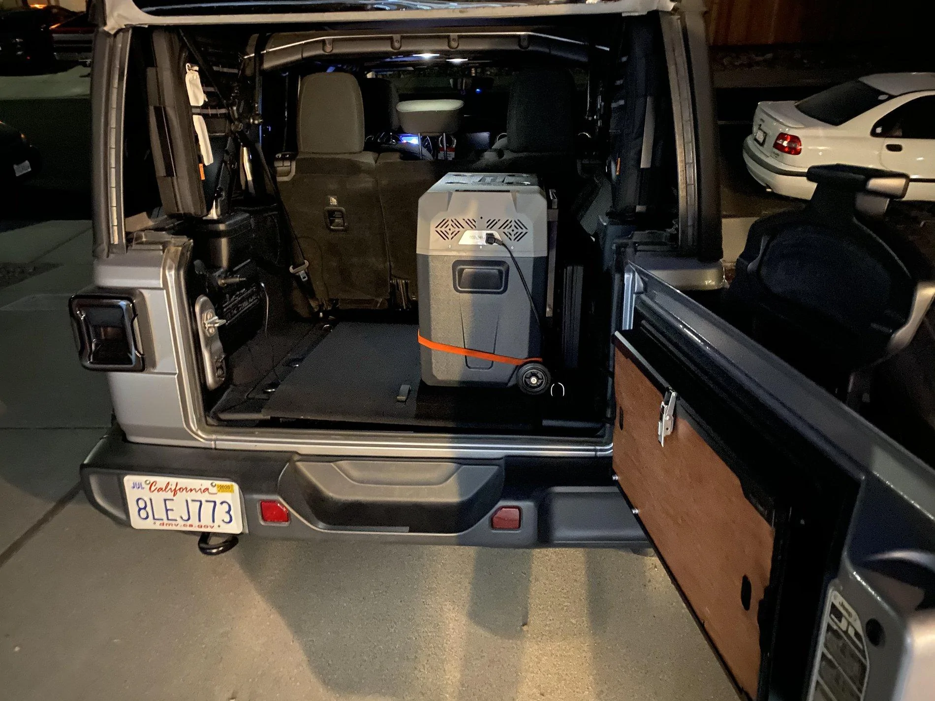 Jeep Wrangler JL My Cheap Tailgate Table DBB490B0-E0CD-41C1-B9AF-EF02A526978B