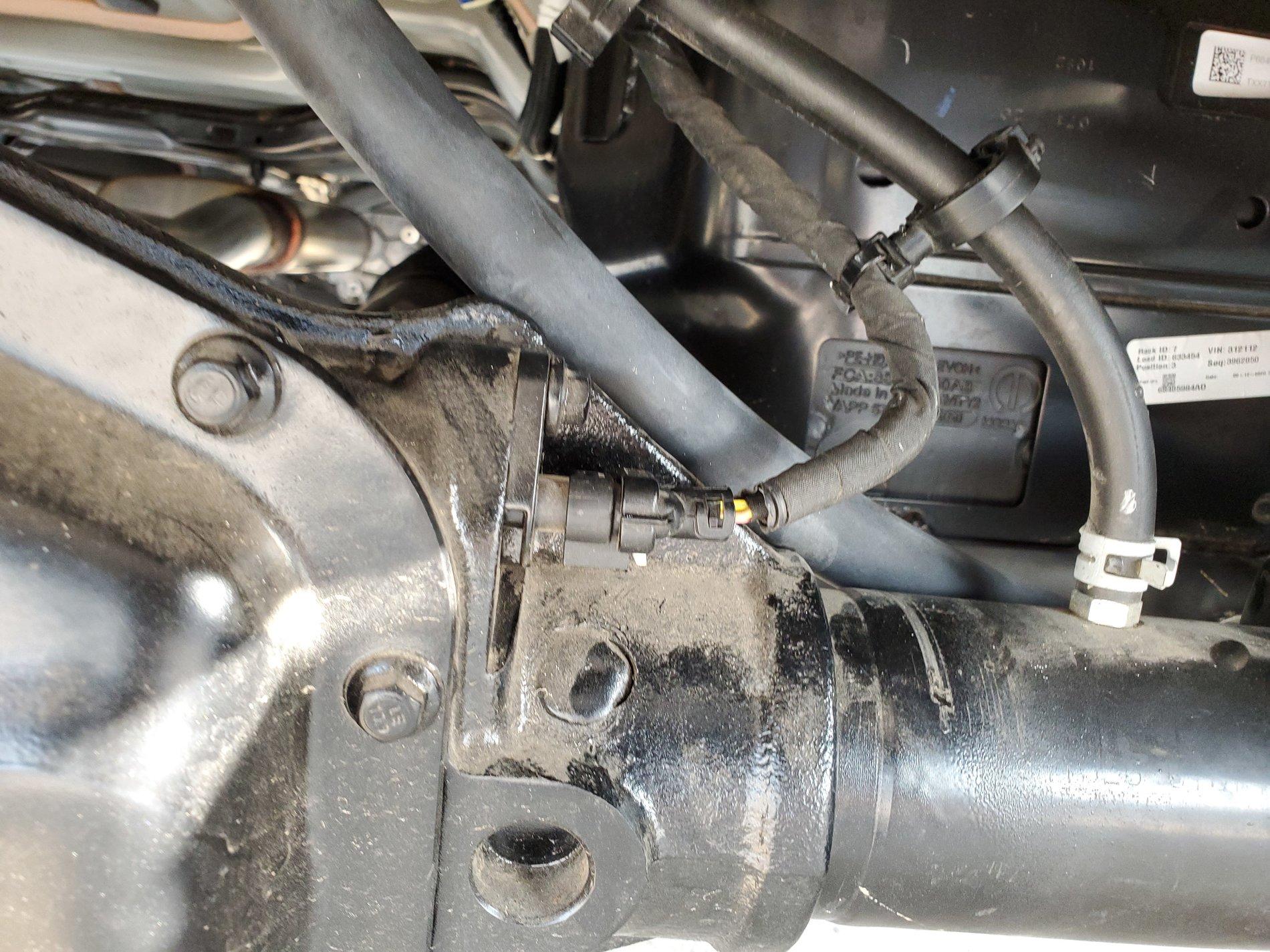 Jeep Wrangler JL ESC Service after Lift 20200916_092047