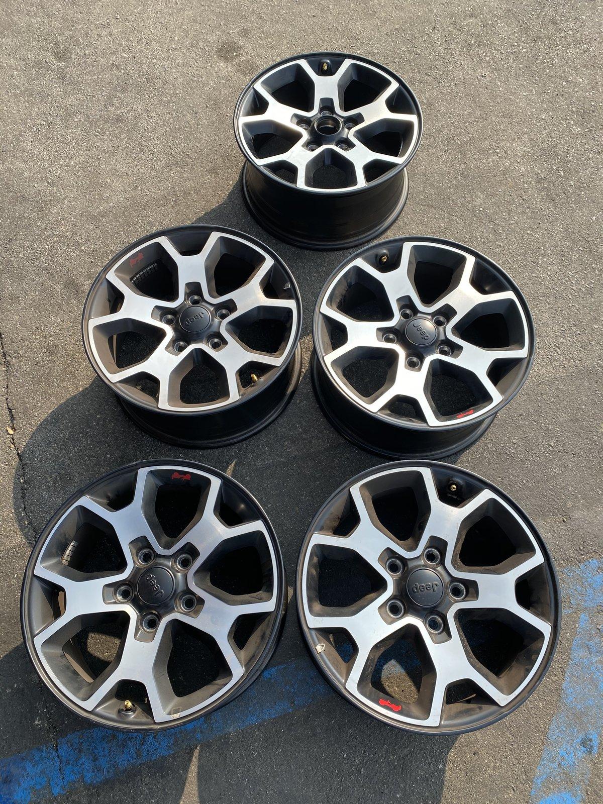 Jeep Wrangler JL Rubicon Wheels $400 IMG_0093