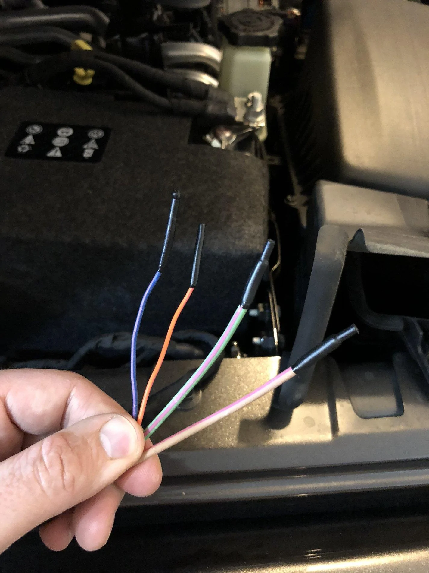 Jeep Wrangler JL Light Bar Wiring? IMG_3194