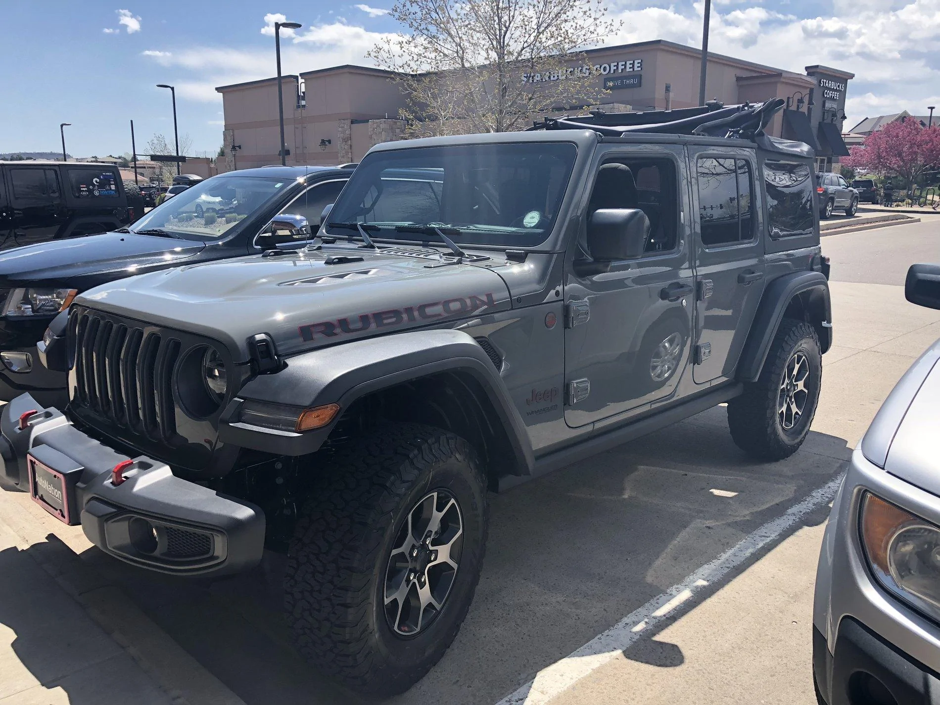 Jeep Wrangler JL STING GRAY Wrangler JL Club 4F6BC545-CCE9-4FDF-BCA1-7BCB55E99AF1