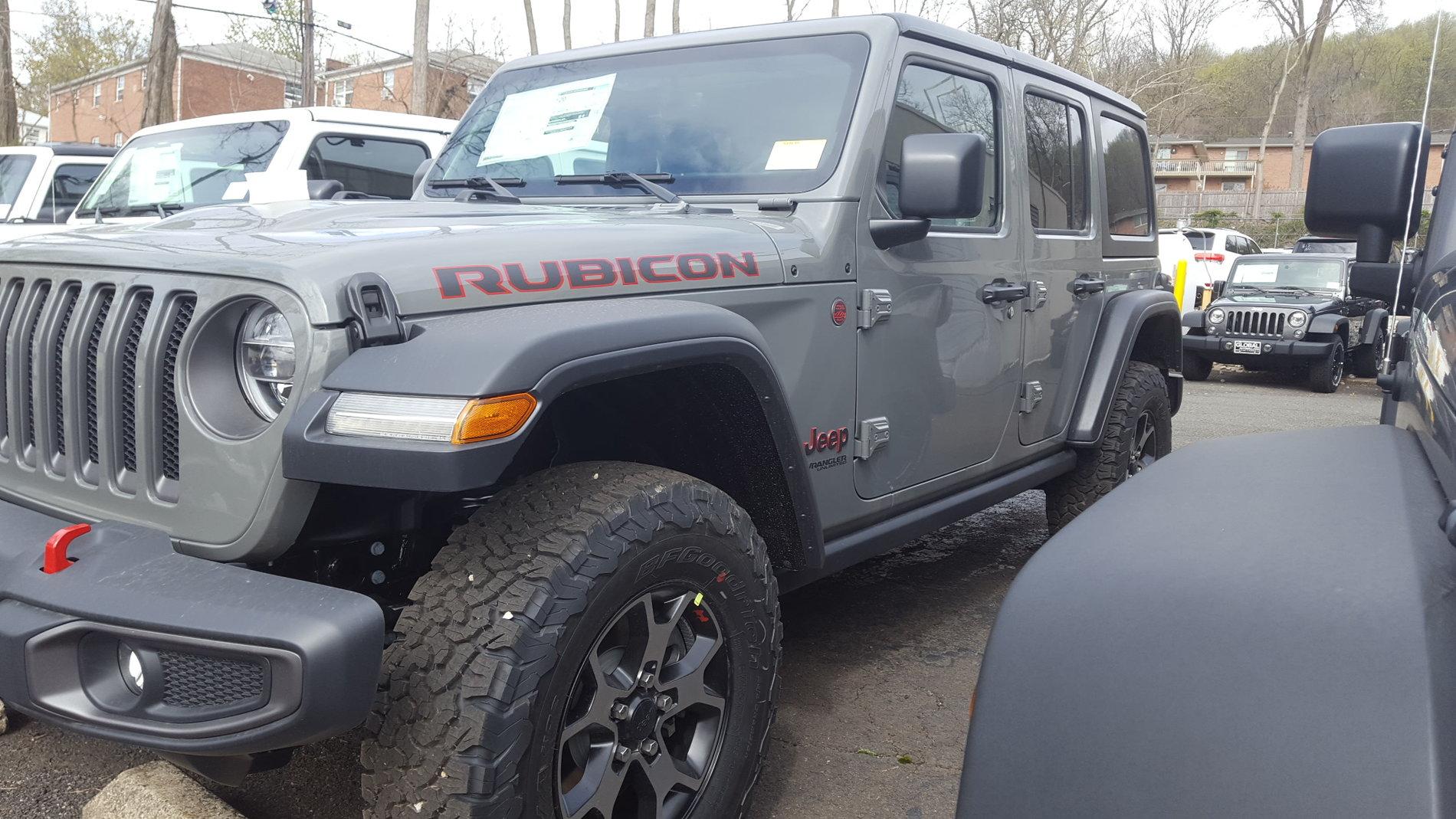 Jeep Wrangler JL STING GRAY Wrangler JL Club 3CF1DCDE-3CED-4644-BCD0-91596307A829