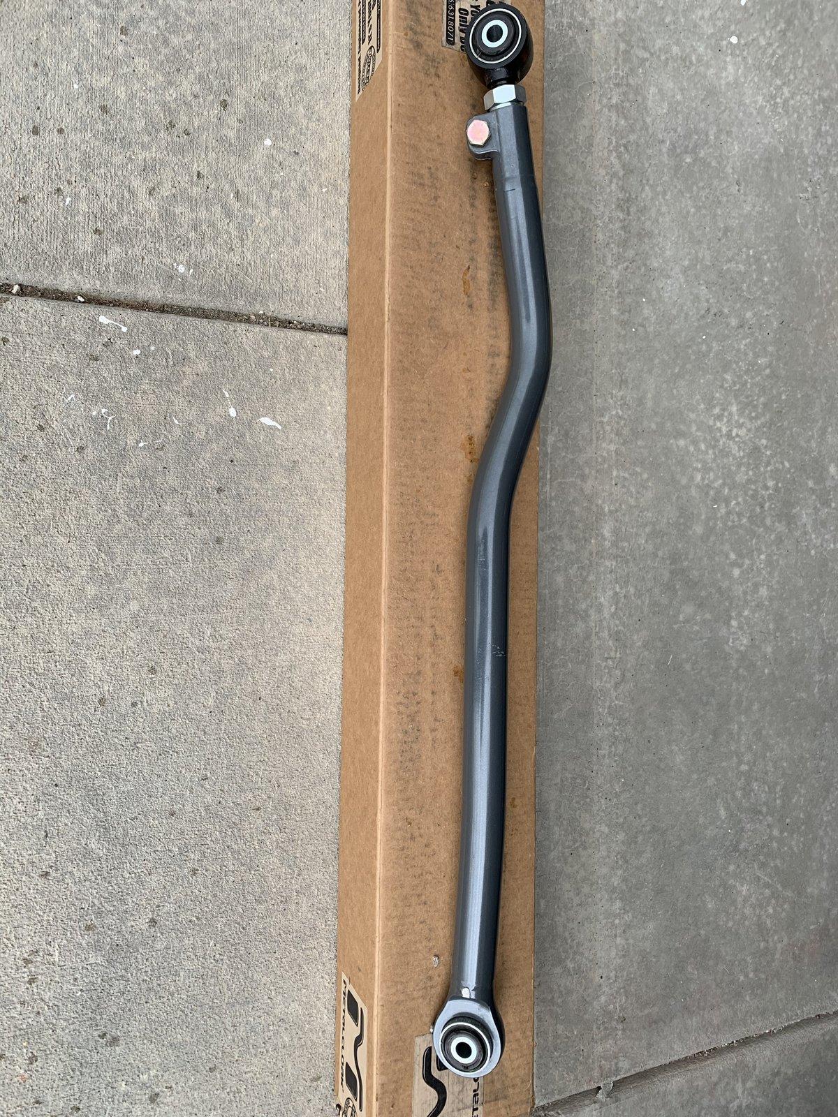 Jeep Wrangler JL Synergy Front Track Bar 5A77D335-6EDA-4460-B4EC-1403A6530D1B