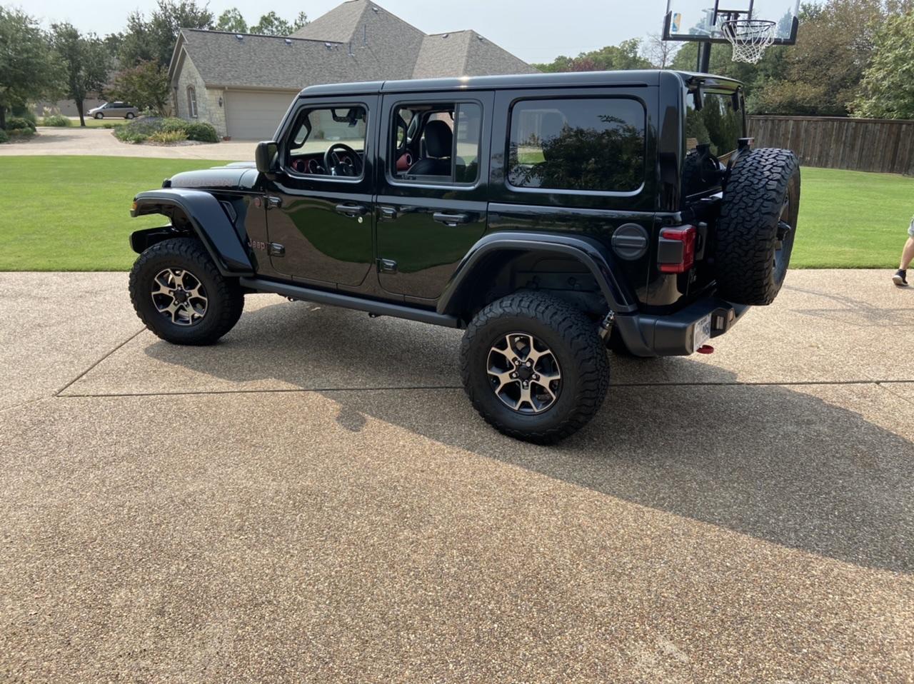 Jeep Wrangler JL To lift or wait? 287D5A1A-EA6C-4E40-A2F3-6193BD787B9F