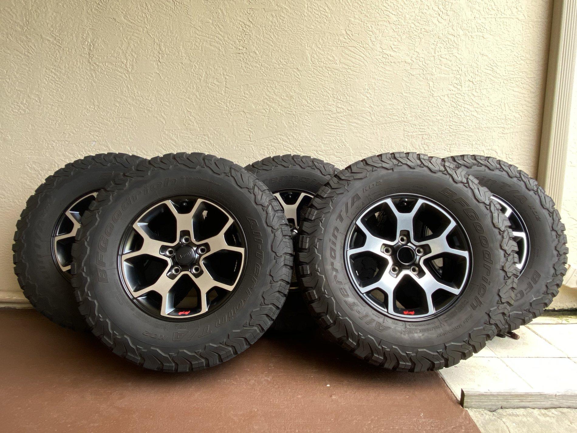 Jeep Wrangler JL WTB Rubicon Take Off Wheels IMG_0954