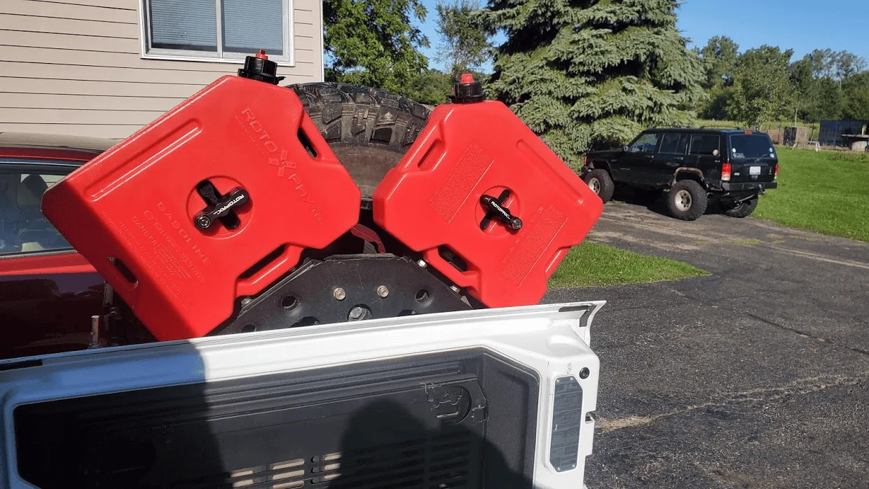 Jeep Wrangler JL Fuel Storage Options 1600859735689