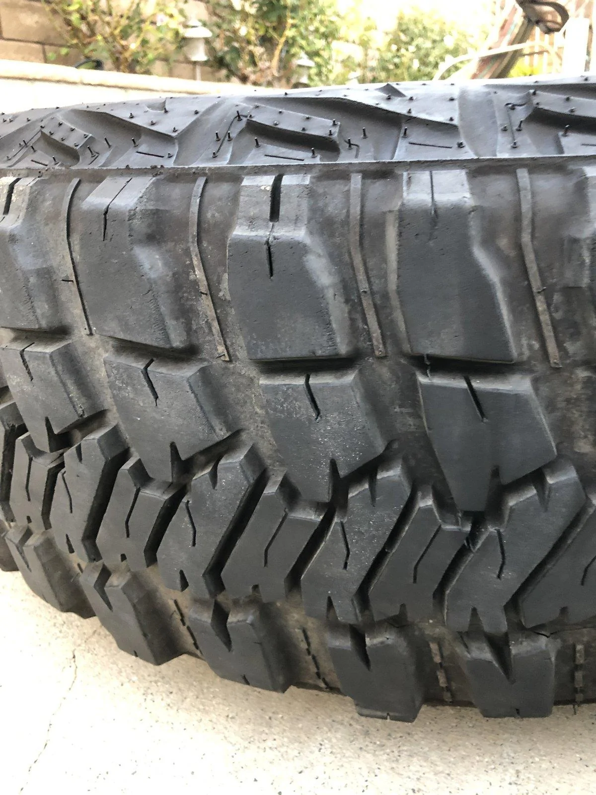 Jeep Wrangler JL Method 105 Beadlocks with 37" MT/R Tires 26CCB2B7-E78E-4BDB-BFD2-D123C7C801F7