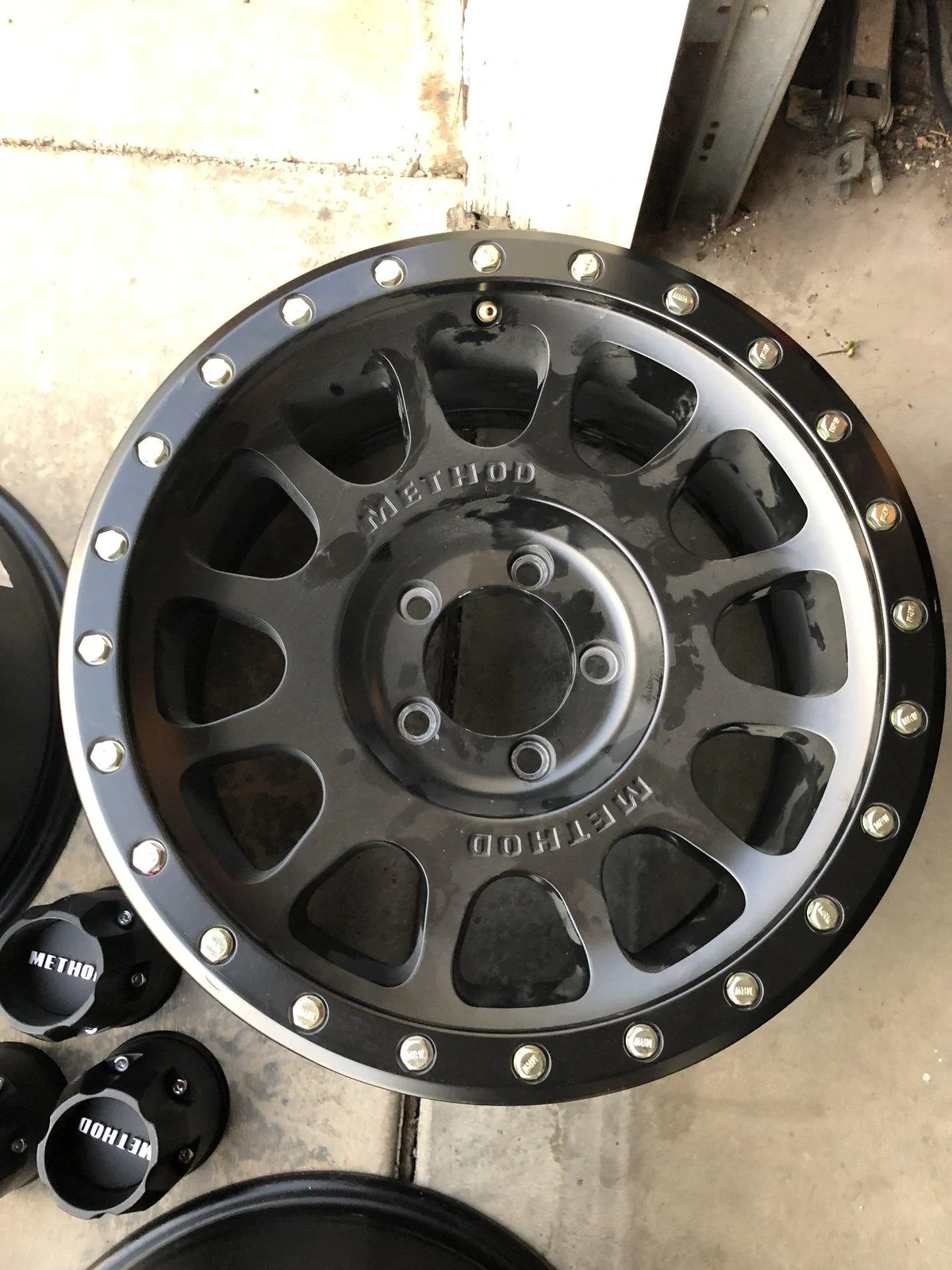 Jeep Wrangler JL 5 Method 305 Wheels 732F8BF3-6F53-4F57-993F-7C9F4C255D84