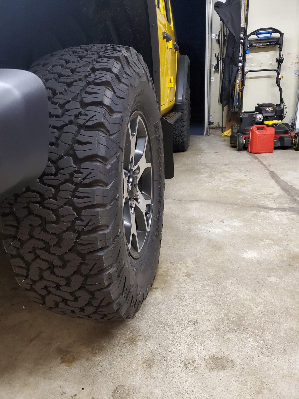 Jeep Wrangler JL Mudflaps and Rubicon Flares? 20200925_194633