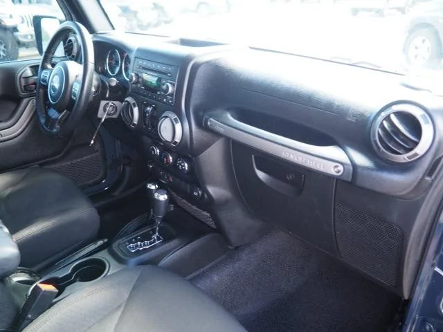 Jeep Wrangler JL Replace carpet with custom molded interior liner? 9D4A710B-CD96-4655-8E09-8F289C07981B-5448-0000036B8C38B8DA