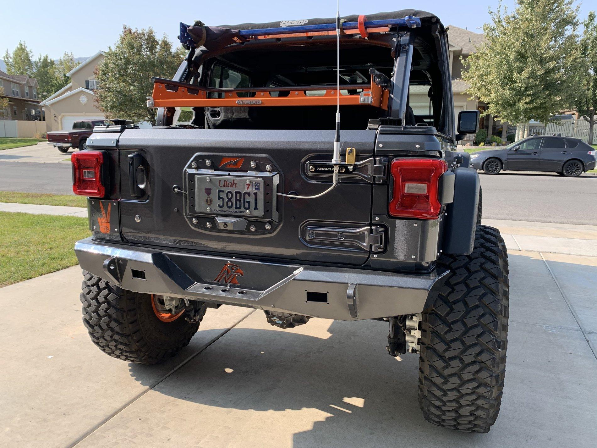 Jeep Wrangler JL Finally rear corner guards! 5E35979D-2F38-4B99-88F8-BE85FEECE500
