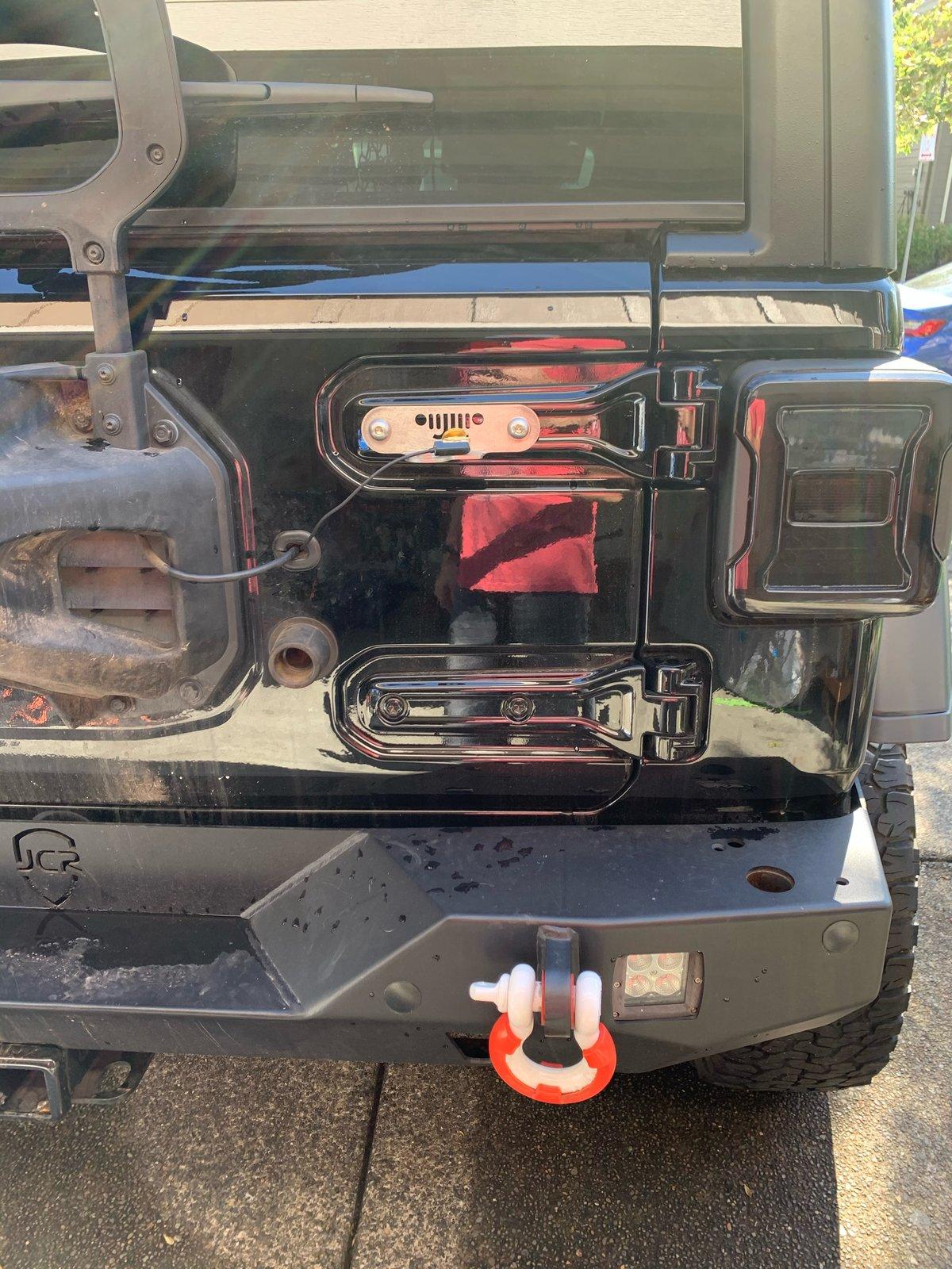 Jeep Wrangler JL Ham Rig Install and Cockpit w/ Pics 05F92B7A-CF07-433F-83DD-E82F47BFEBDF