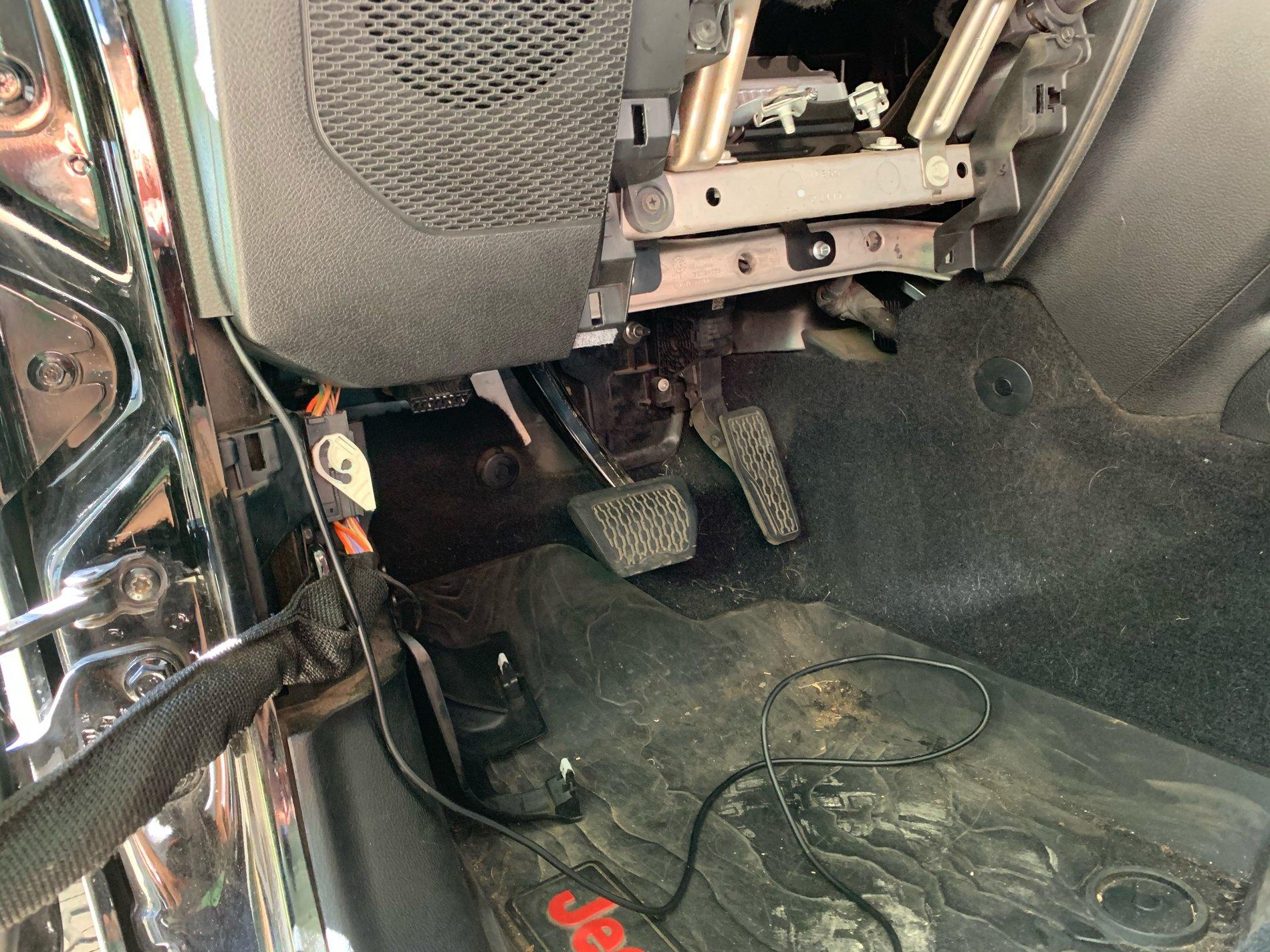 Jeep Wrangler JL Ham Rig Install and Cockpit w/ Pics 29996769-7CD5-40E9-BEF6-2A90B9163419