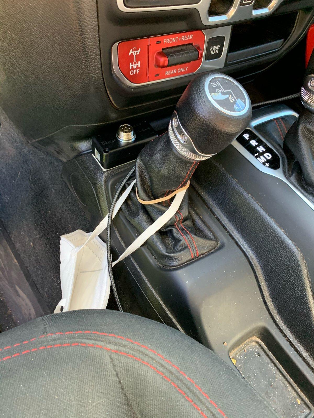 Jeep Wrangler JL Ham Rig Install and Cockpit w/ Pics EEAA485E-10D5-481E-9225-614C9B31D04C