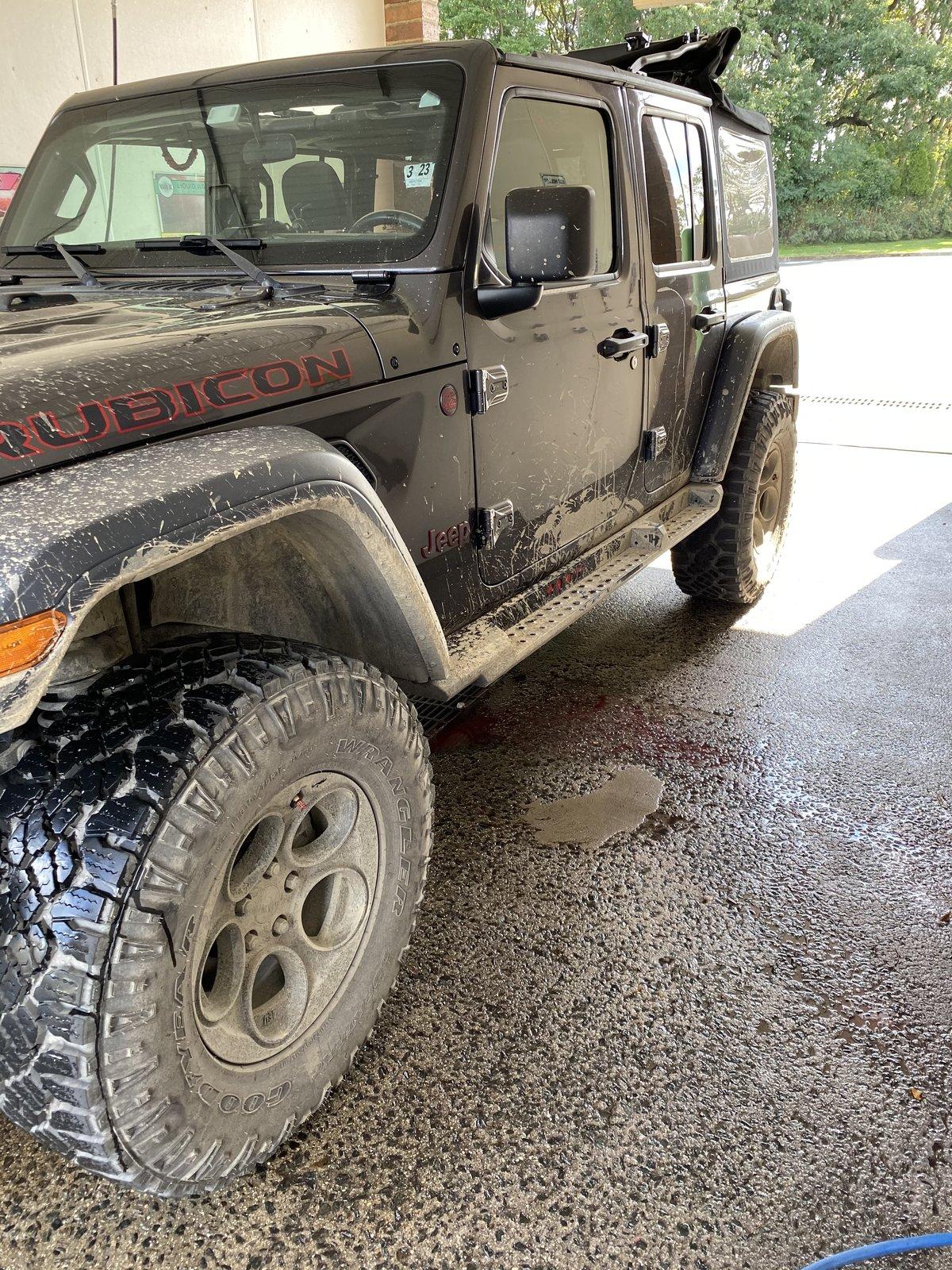 Jeep Wrangler JL AEV Savegre 721D95F0-73CE-4223-BFDE-1D013E01E594