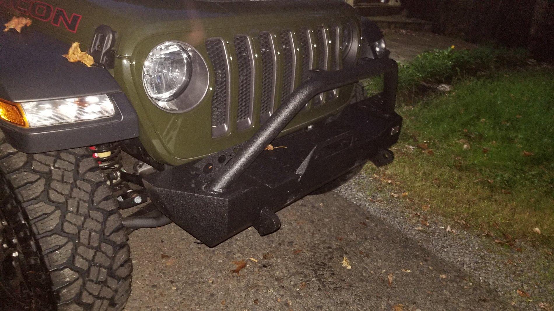 Jeep Wrangler JL Fishbone Stubby Bumper 20201008_190218