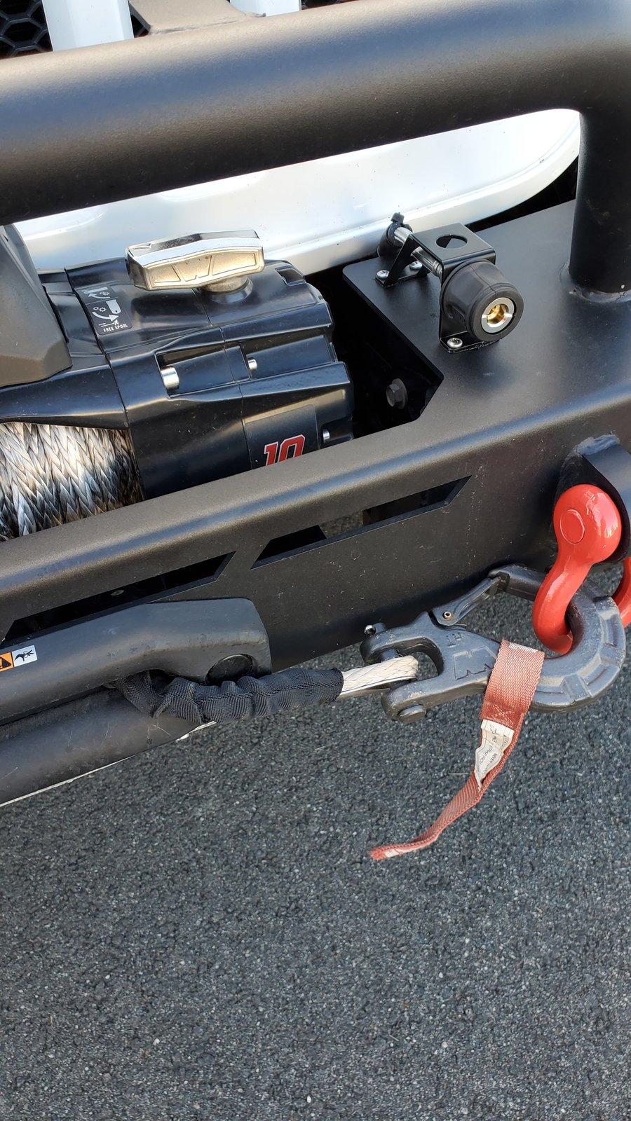 Jeep Wrangler JL Portable Air Compressors 20201003_165233