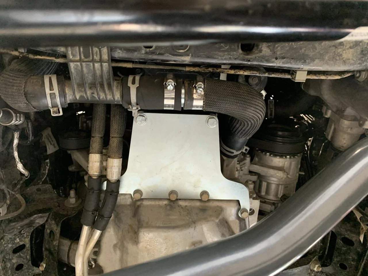 Jeep Wrangler JL ORO York Air Compressor install 3194AA2D2A8648489D96