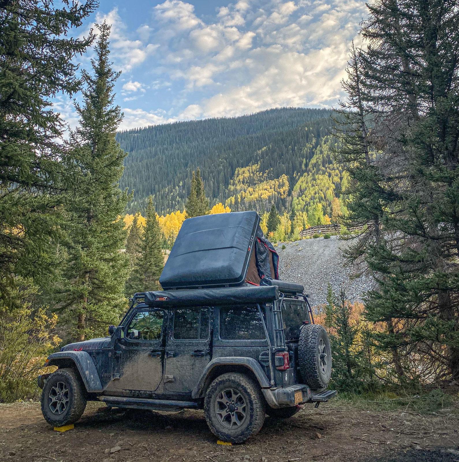 Jeep Wrangler JL JLU Rooftop Storage Solution for a Full-Time Overlander Jeep Rubicon Roof View-2