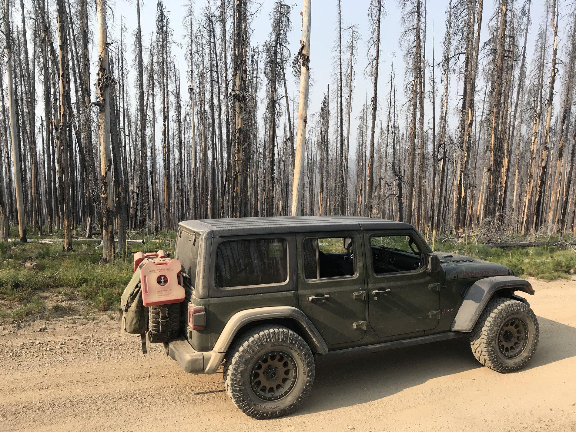Jeep Wrangler JL Garvin Trail Rack 2000? IMG_3493