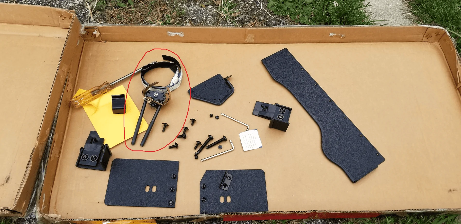 Jeep Wrangler JL EZTRUNK for JL install? 1602534559018