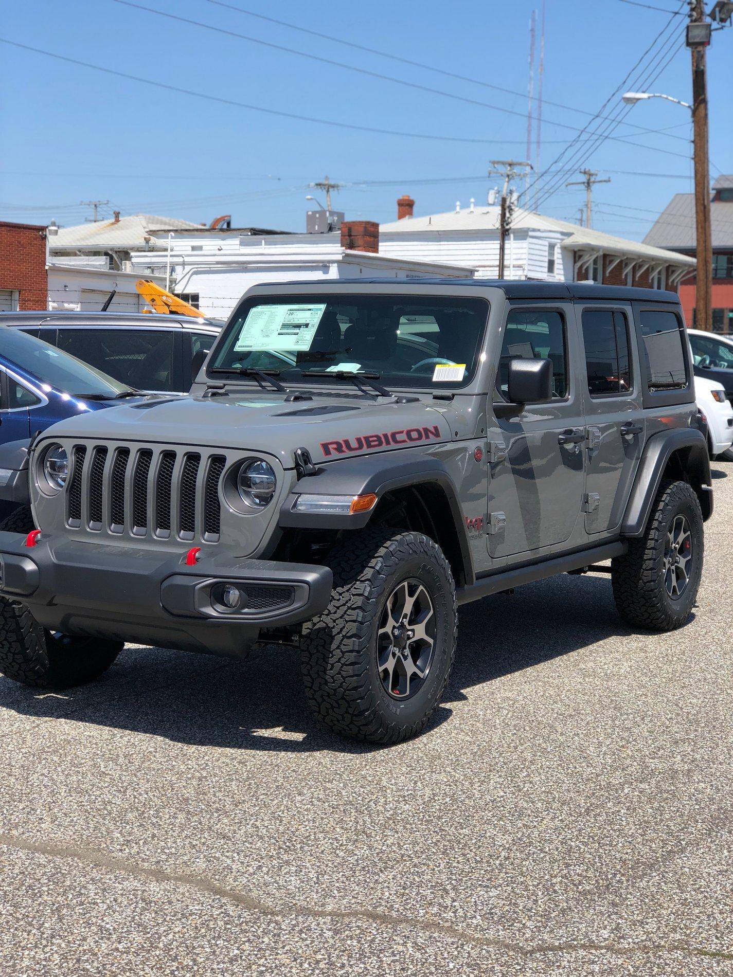 Jeep Wrangler JL STING GRAY Wrangler JL Club ECAFE419-2937-4E7F-BD2C-C910FC6B50C9