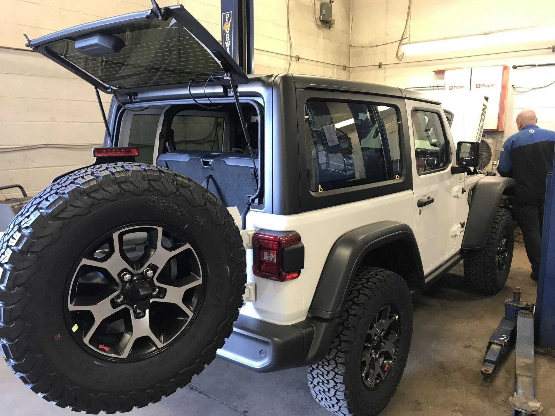 Jeep Wrangler JL 2 DOOR JL build/order discussions master thread 95BE773E-307A-44A8-ABC5-F7C7BA2F922C