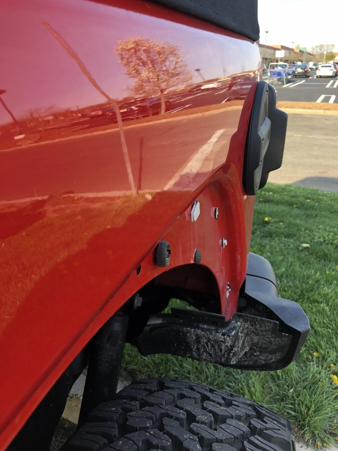 Jeep Wrangler JL Quarter Panel Damage IMG_1231