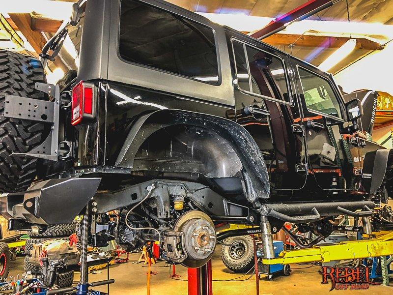 Jeep Wrangler JL In the shop today... 2015_blk_jku_6_0cbf0599df08361d1fca24984c97626209f285f8