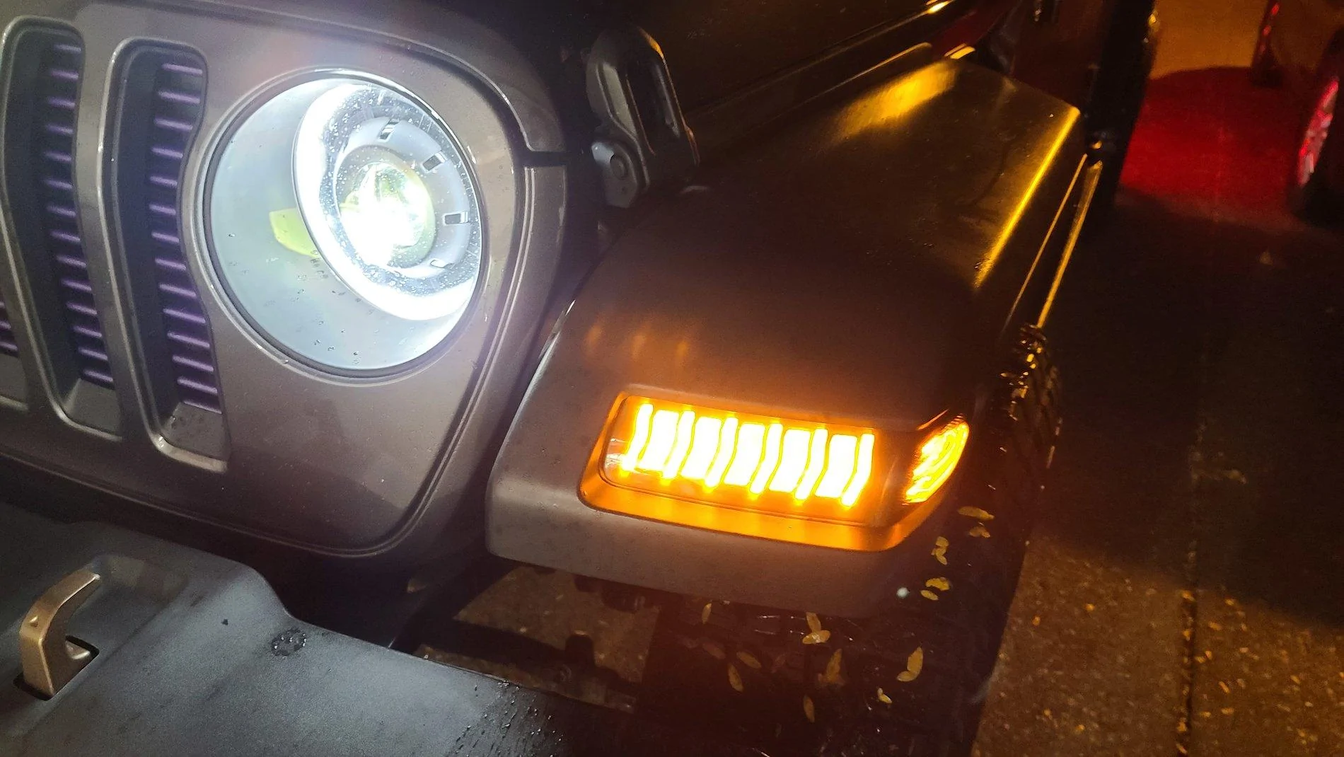 Jeep Wrangler JL Code 4 LED JL (Sport) Sequential Turn Signal Install 20201015_214300