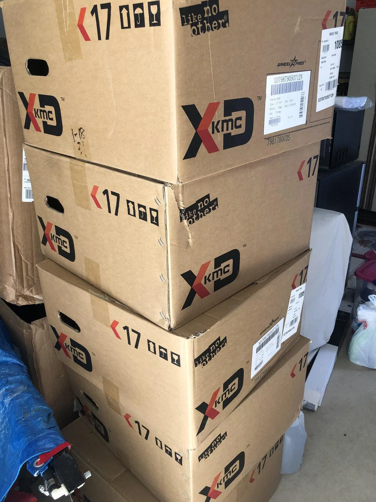 Box 4.jpg