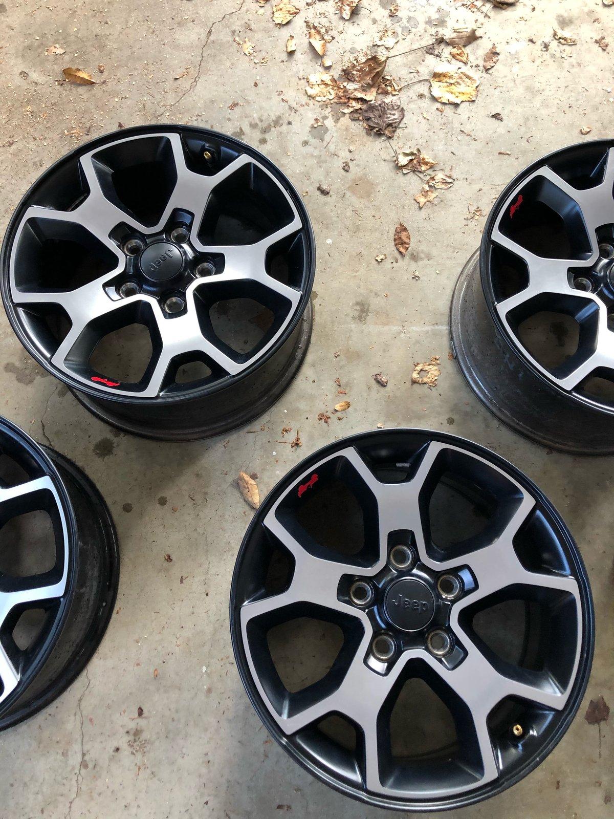Jeep Wrangler JL 5 Rubicon Wheels $600 IMG_5443