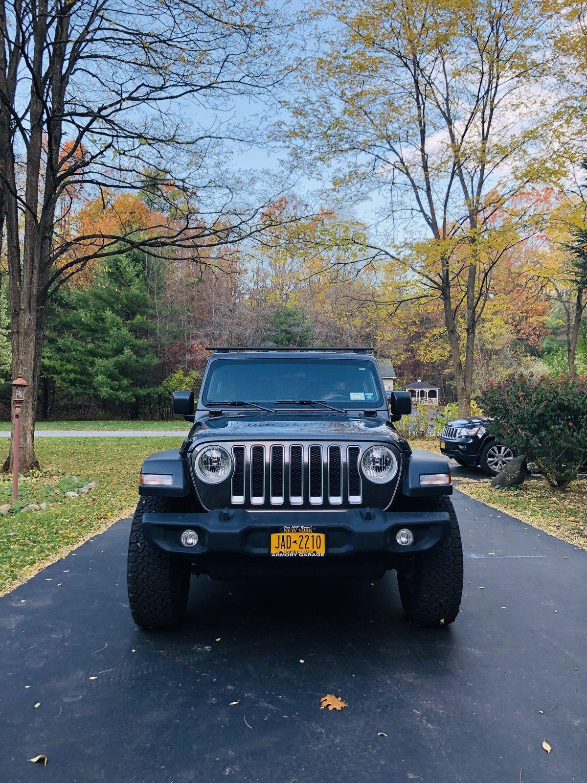 Jeep Wrangler JL 2 Door JL Sport ONLY - Let's see them! 5807FBF6-0760-43AD-9D4B-E257C34337B2