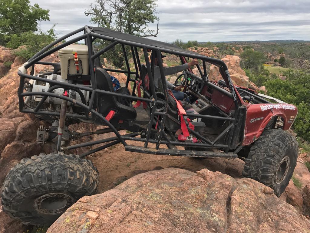Jeep Wrangler JL "FLEX"/Articulation pictures? 658C38DB-5D52-48FE-A03A-C9AFD9155146