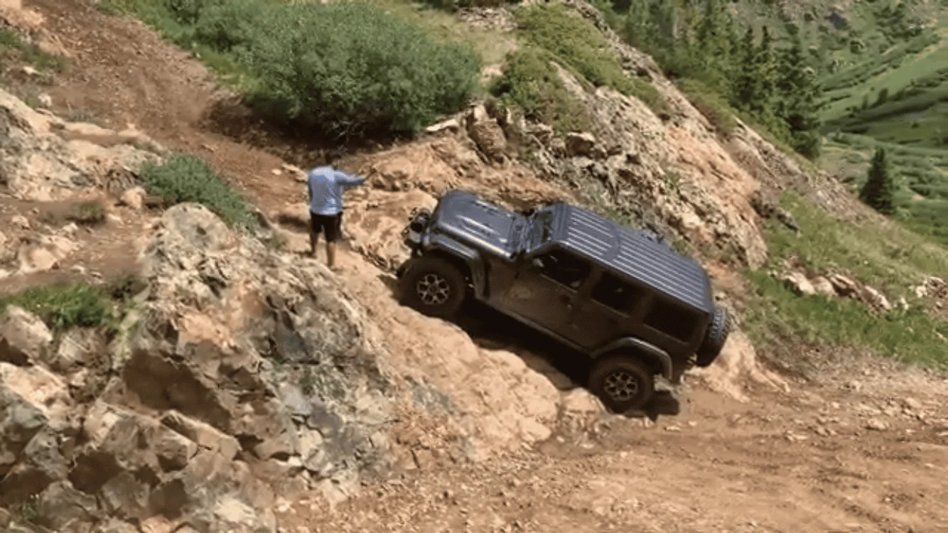 Jeep Wrangler JL "FLEX"/Articulation pictures? 6AB2B79D-E5EB-493D-B111-C578F011D381