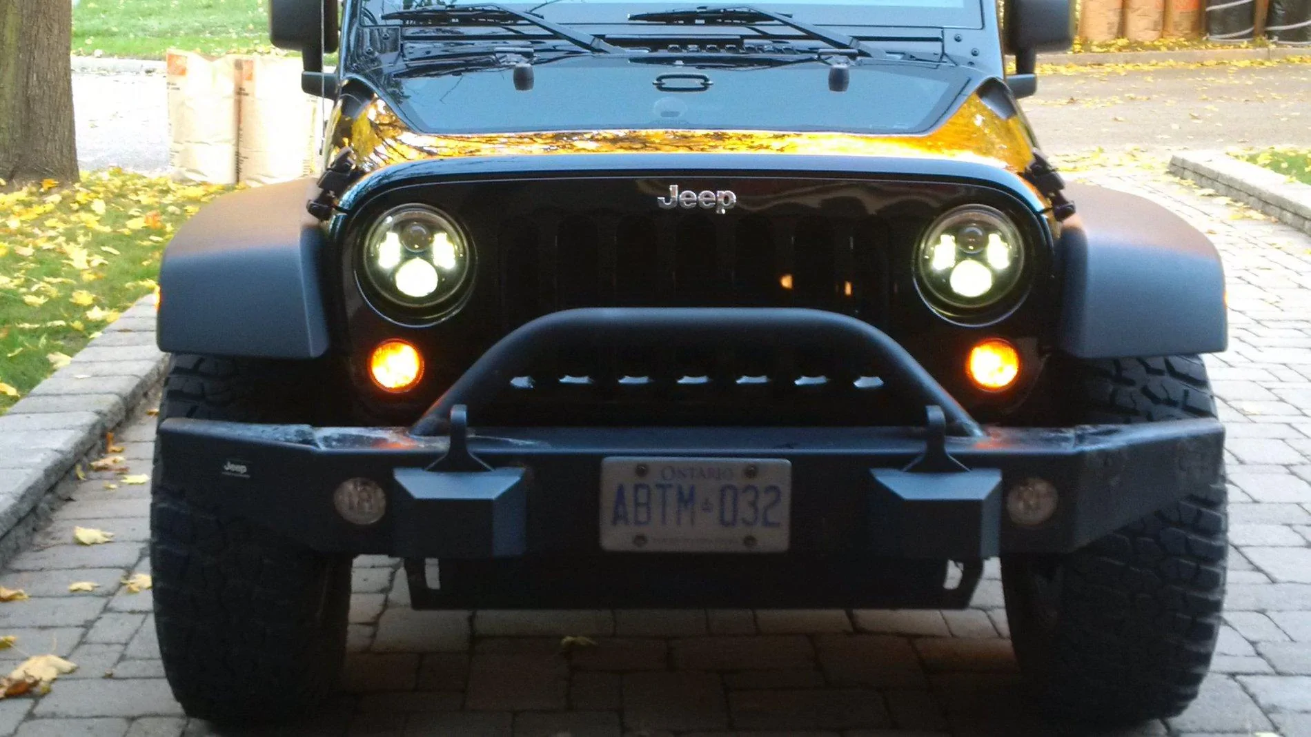 Jeep Wrangler JL Installing LED lights in a 2016 Wrangler JW Speaker 8700 J_DRL Alon