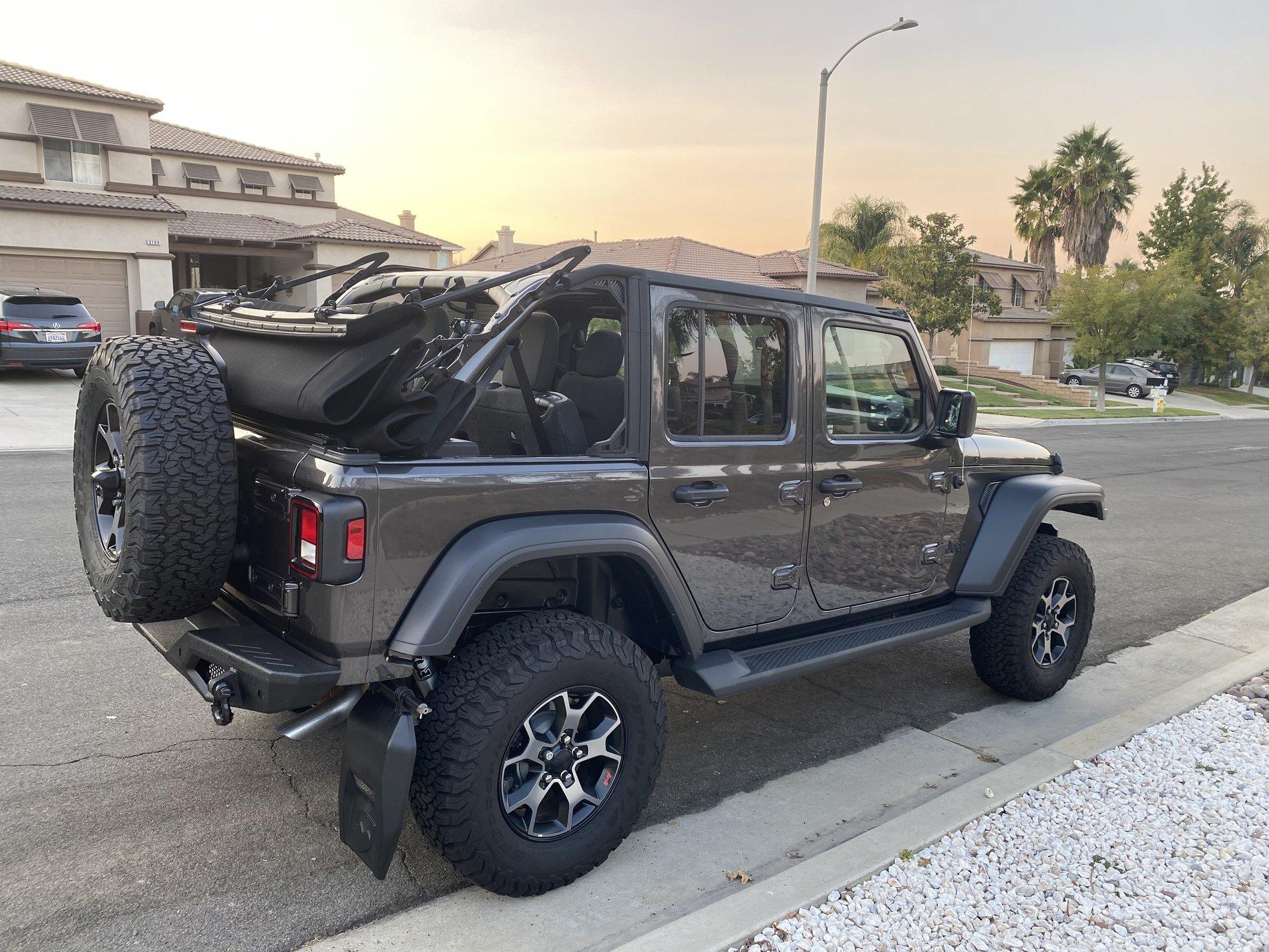 Jeep Wrangler JL Teraflex Transit mud flaps reviews? D9A3C3DB-4401-4FC9-8F90-6FE81C36DC95