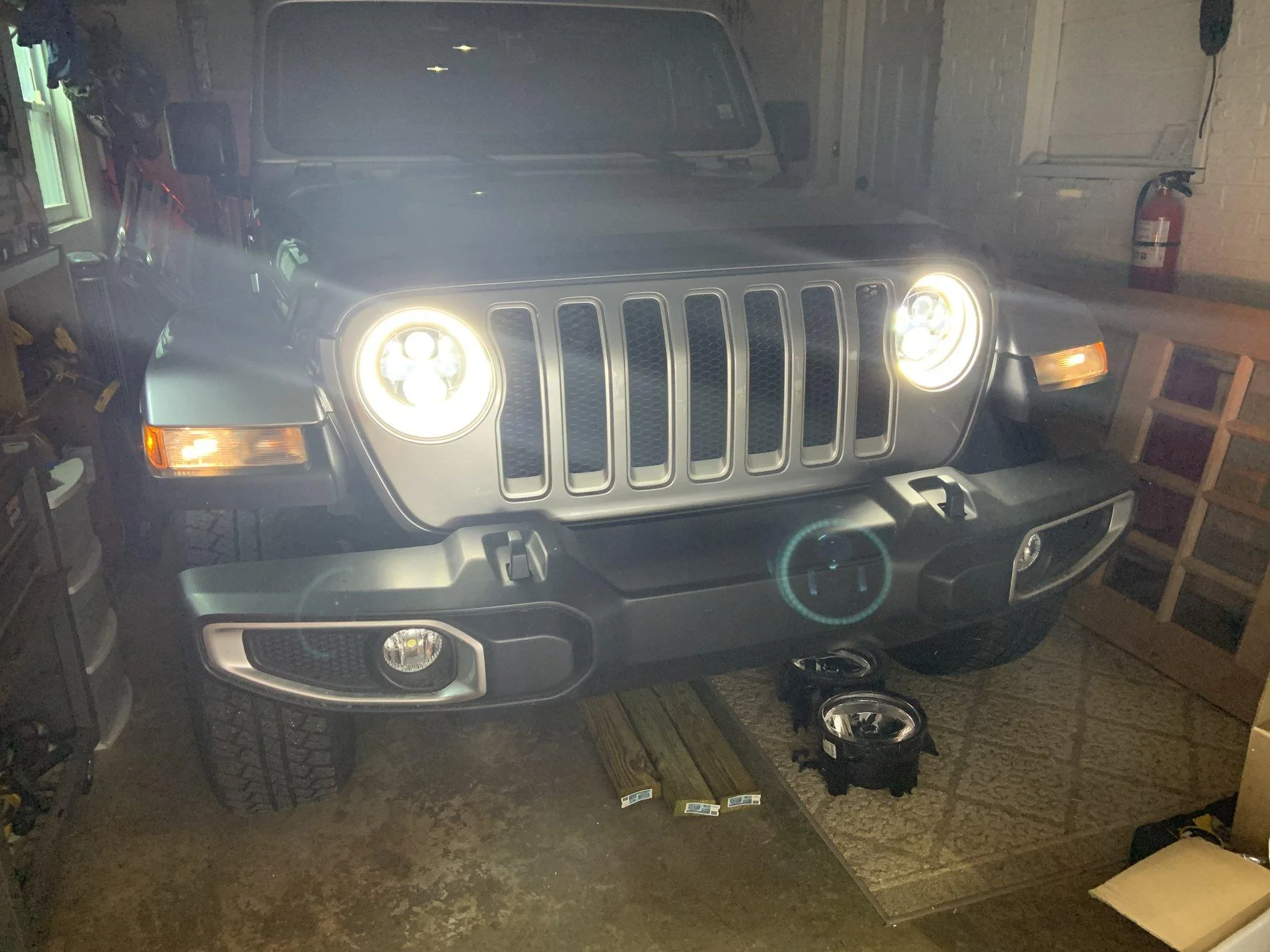 Jeep Wrangler JL SOLD Kiwi 9 inch master LED headlights IMG_0157