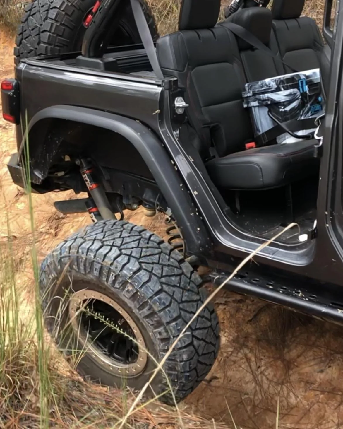 Jeep Wrangler JL "FLEX"/Articulation pictures? F6FE5099-9981-4E3B-875B-AC86B6A9961E