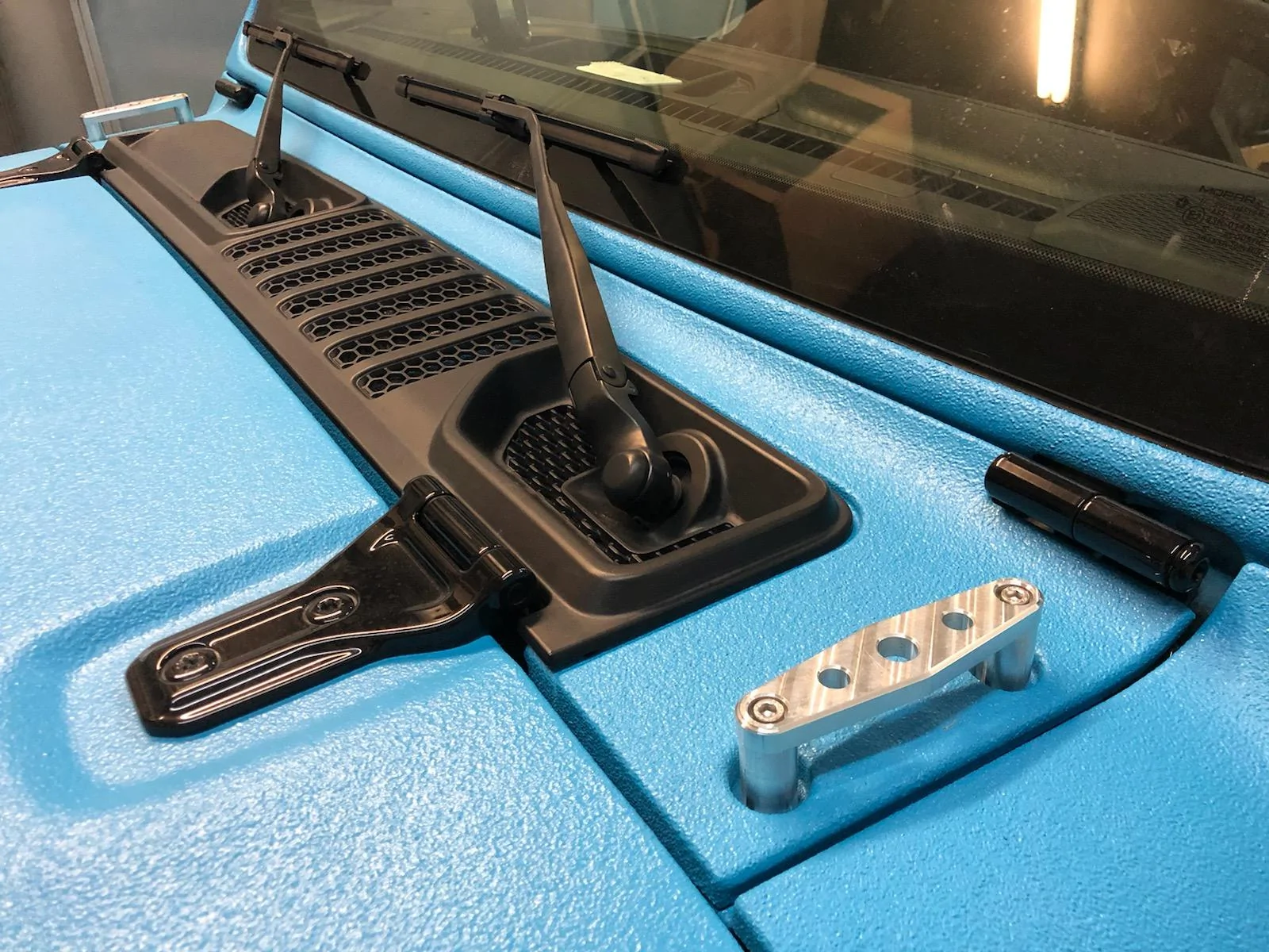 Jeep Wrangler JL Full external line-x IMG_0247