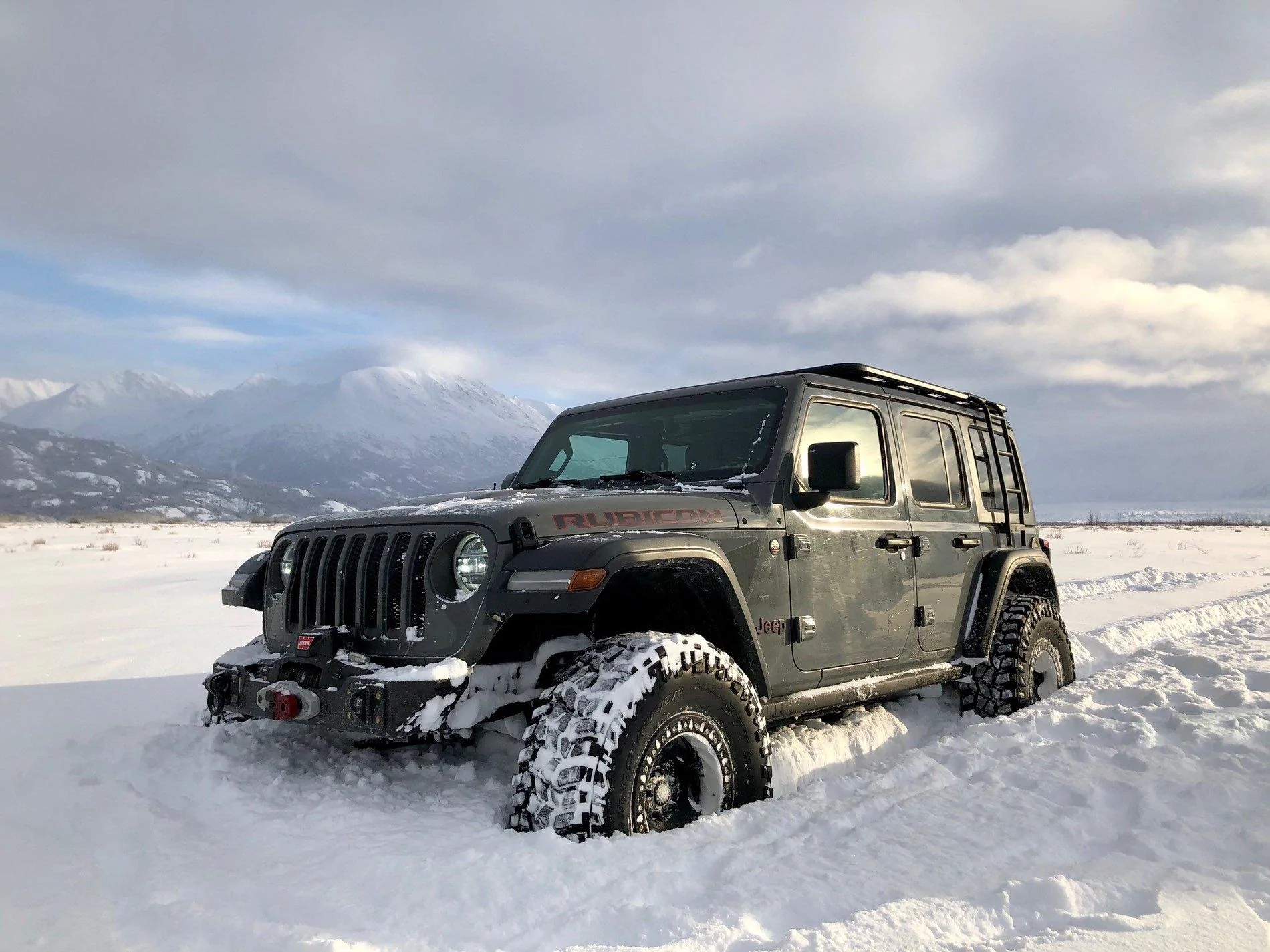 Jeep Wrangler JL Rubicon snow/winter traction help needed snow j