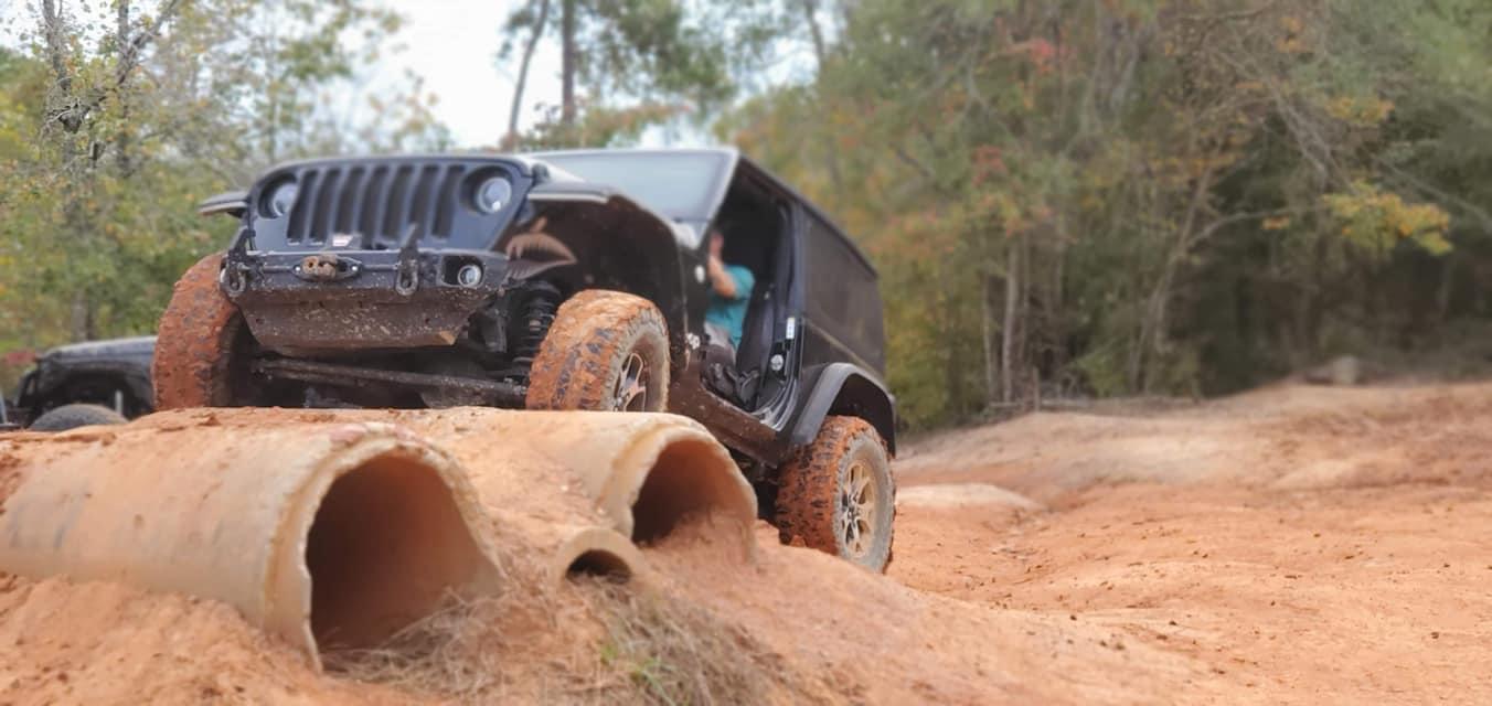 Jeep Wrangler JL 2 Door JL Sport ONLY - Let's see them! F6A1D537-B03D-405E-89ED-047CD4B0580E