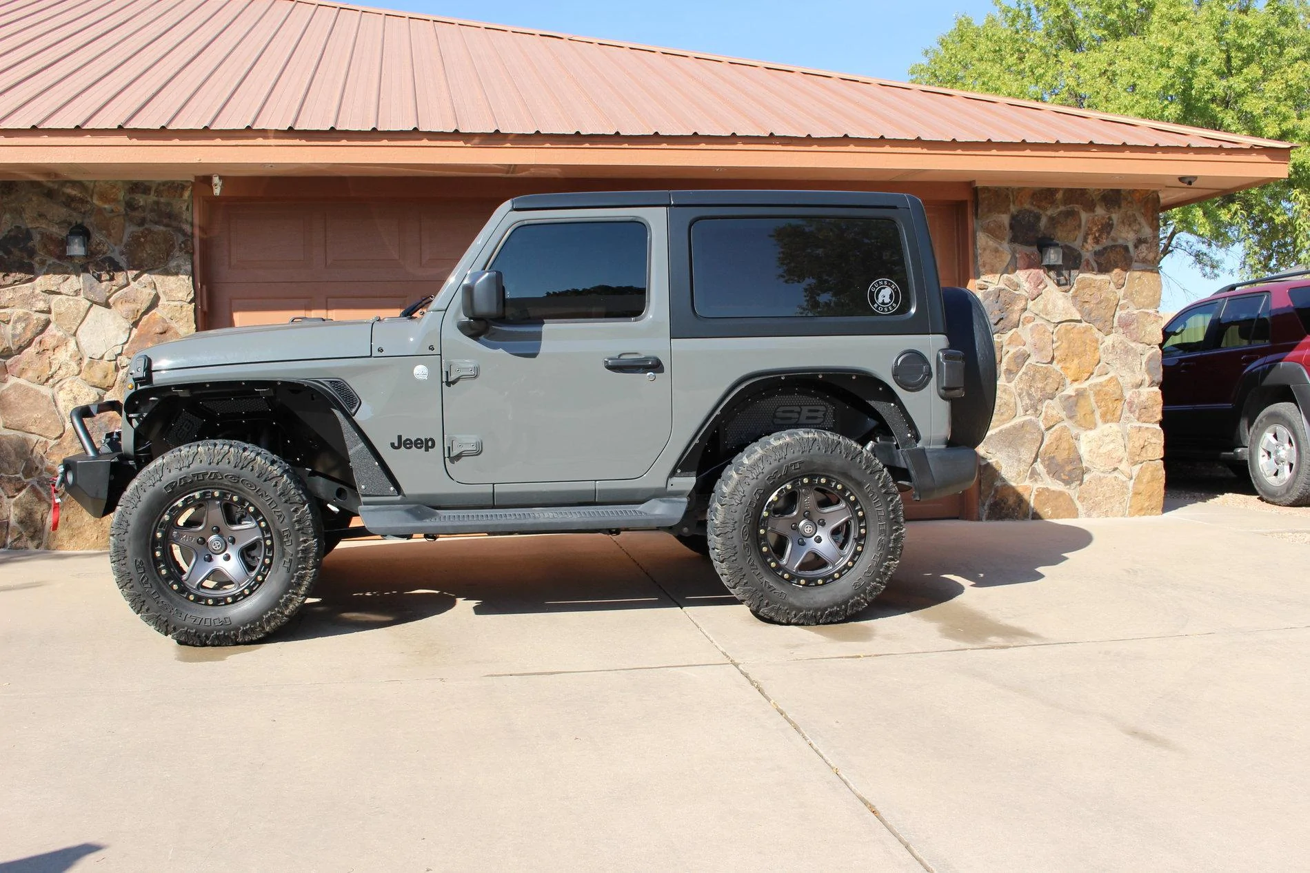 Jeep Wrangler JL 2 Door JL Sport ONLY - Let's see them! IMG_0411
