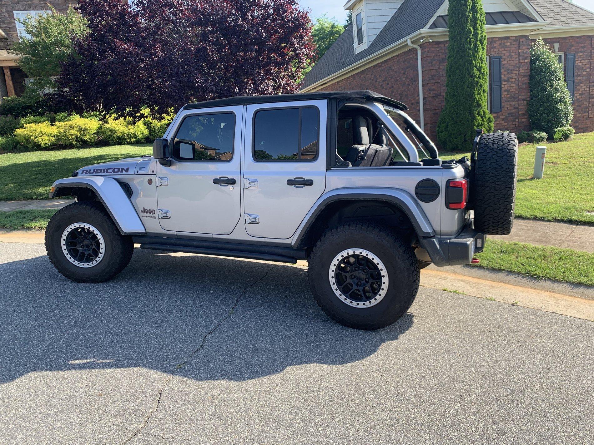 Jeep Wrangler JL Trek top windows out 696FE57F-2701-40A9-8EFC-32C3C6535103