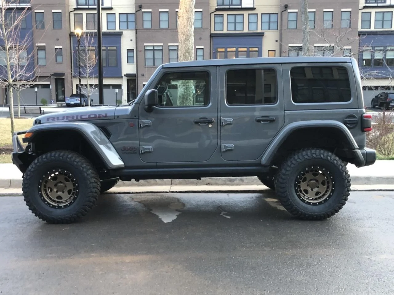 Jeep Wrangler JL Newbie - Advice needed... Bronze Wheels B7CC231A-5E5E-4D64-9980-012413892806