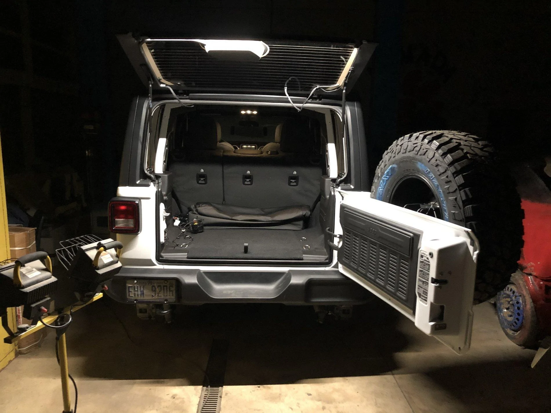 Jeep Wrangler JL Brand New and Going Up! C9420A92-B7B4-4953-A8F4-86B9ACDEF459
