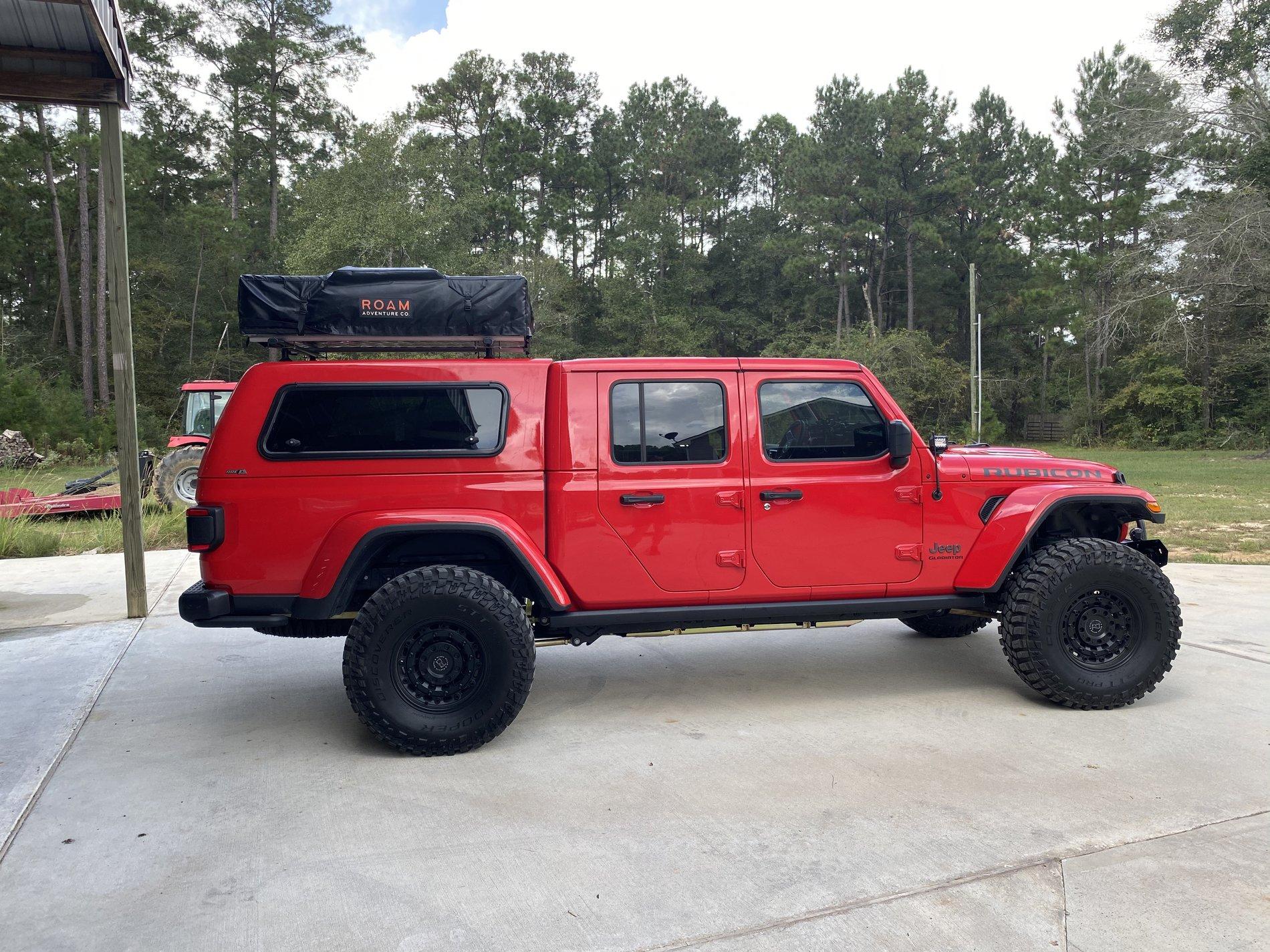 Jeep Wrangler JL Black Rhino Armory Wheels F96EC414-5B71-4F80-A008-BA95D49D911F