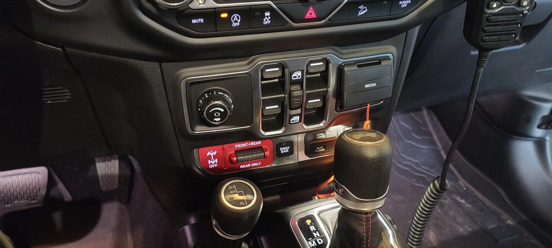 Jeep Wrangler JL Trailer brake controller location brake control