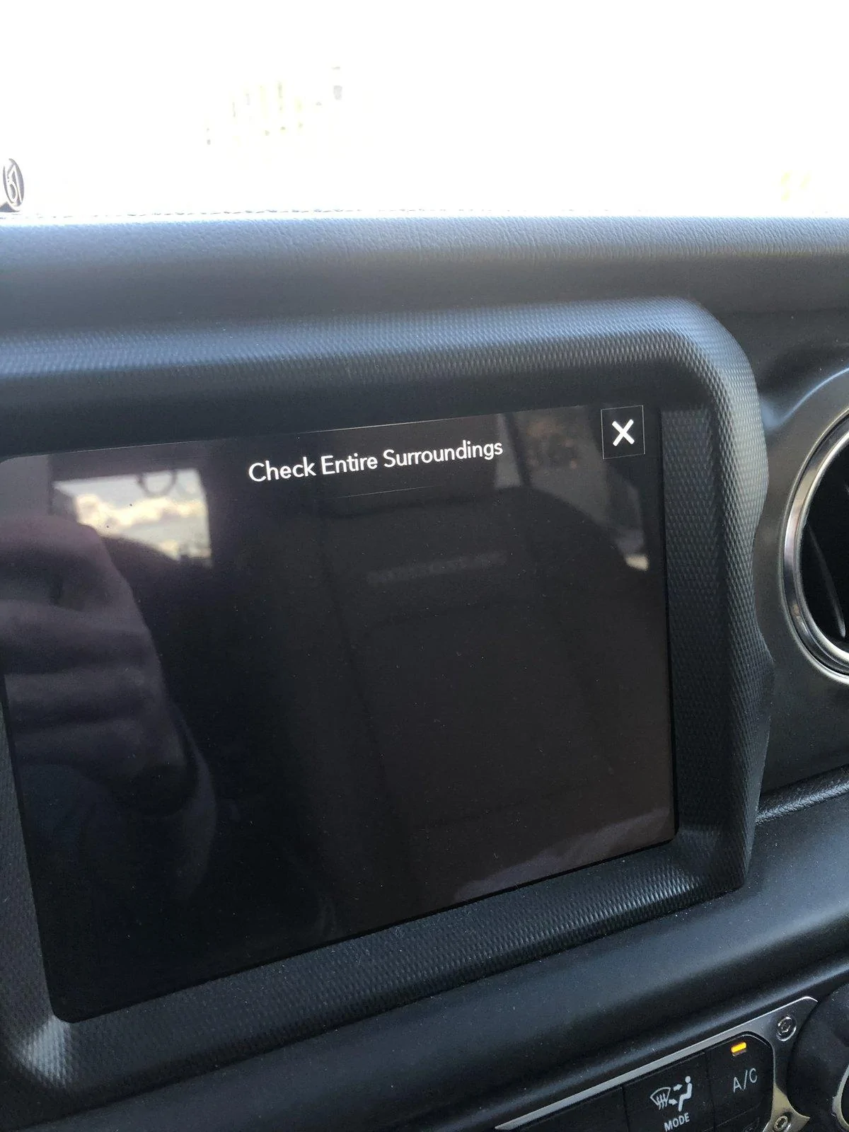 Jeep Wrangler JL Backup cam suddenly black screen C7CC5956-E5B4-41EF-8B1C-45C7102F58F1