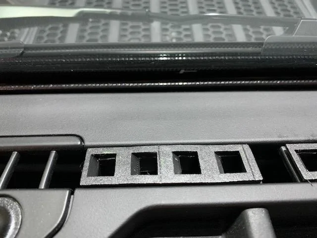 Jeep Wrangler JL Question regarding the Windsheld defrost IMG_2494